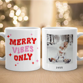 Endast merry Vibes | Modern Retro-julfoto Kaffemugg