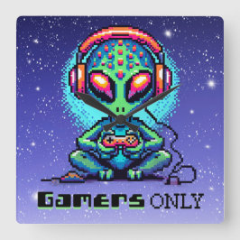 Endast spelare | Pixel Art Alien Fyrkantig Klocka