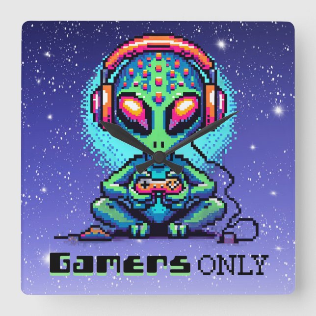 Endast spelare | Pixel Art Alien Fyrkantig Klocka (Framsida)