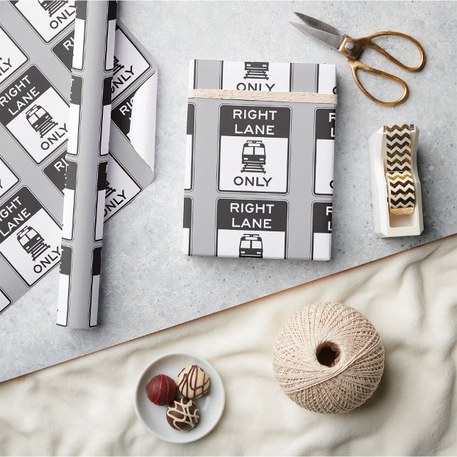 Endast Tram Höger Lane Presentpapper (Skapare uppladdad)