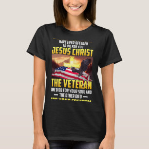 Endast två bestämda krafter dör för Jesus Kristus. T Shirt