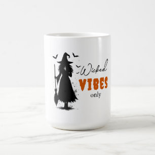 "Endast Wicked Vibes" - Halloween Black Witch - Kaffemugg