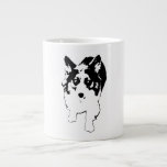 Energi på alla sidor jumbo mugg<br><div class="desc">En corgi som fångats mitt i striden med ett livligt,  suddigt kant ger din morgon en känsla av rörelse. Det är som att dricka kaffe bredvid en vän som redan är redo att åka. Ett lekfullt sätt att starta dagen med drivkraft.</div>