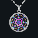 Energi som läker Mandala~ botemedelen Anna Rosa Sterling Silver Halsband<br><div class="desc">Som en andlig energibotemedel för yrkesmässigt avstånd efter 2001 har framkallar använder jag lärt som och driva av energi som läker avsikt. Alla min SMYCKEN MED AVSIKT (R) bär den läka energin av realitetmanifestationen. Denna sterling silver som läker energimandalahalsbandet, är klar att motta din egna personliga avsikt. Centrera & koppla...</div>