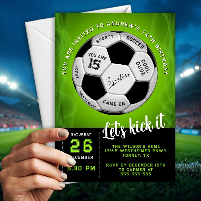 Energisk Anpassad Text på  Fotboll Födelsedag  Inbjudningar (Skapare uppladdad)