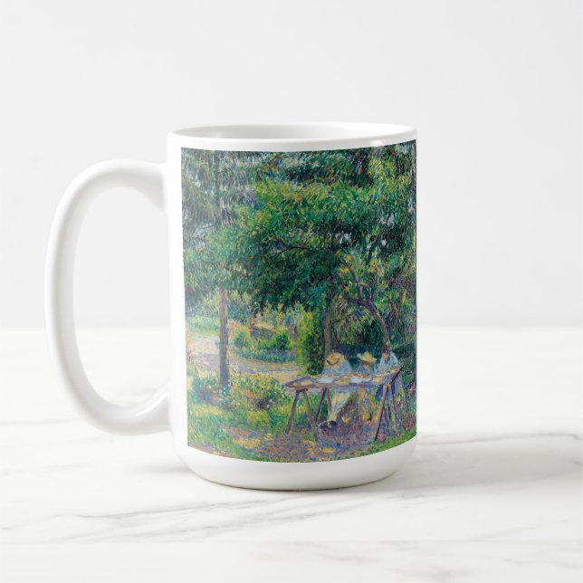 Enfants attablés dans le jardin Camille Pissarro Kaffemugg (Vänster)