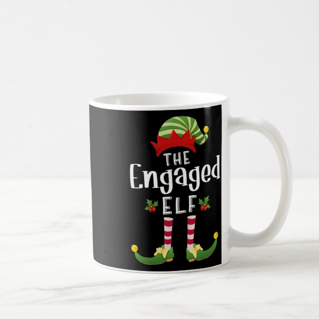Engagerad jul tomte matching pyjamas julfest  kaffemugg (Höger)