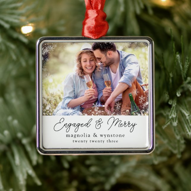 Engagerad Merry Photo Snowflake Keepsak Julgransprydnad Metall (Träd)
