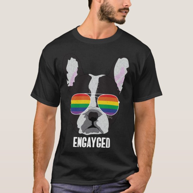 Engayged  Boston Terrier Dog Gay Pride T Shirt (Framsida)