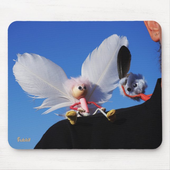 Engel fubby op mijn schouder met uitdagend Monster Musmatta (Framsidan)