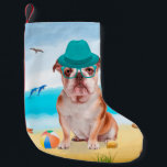 Engelsk bulldog på Beach Liten Julstrumpa<br><div class="desc">Cute hund på stranden är en perfekt presentidé för någon som kärlek i hund aveln.</div>