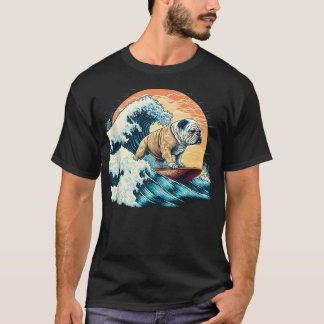 Engelsk Bulldog som Surfar på Den Stora Vågen Av T Shirt