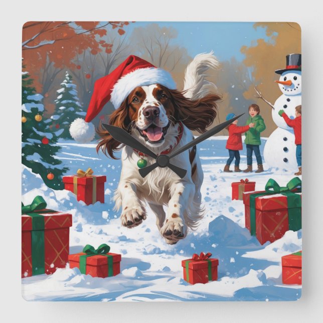 Engelsk Setter som springer i snö med julhatt Fyrkantig Klocka (Framsida)