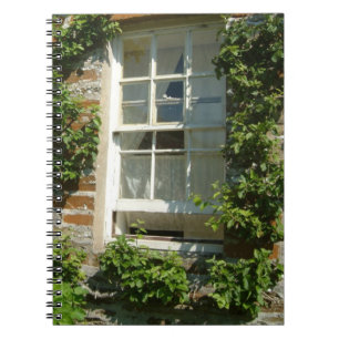 Engelska stugan I Charming Anteckningsbok Med Spiral