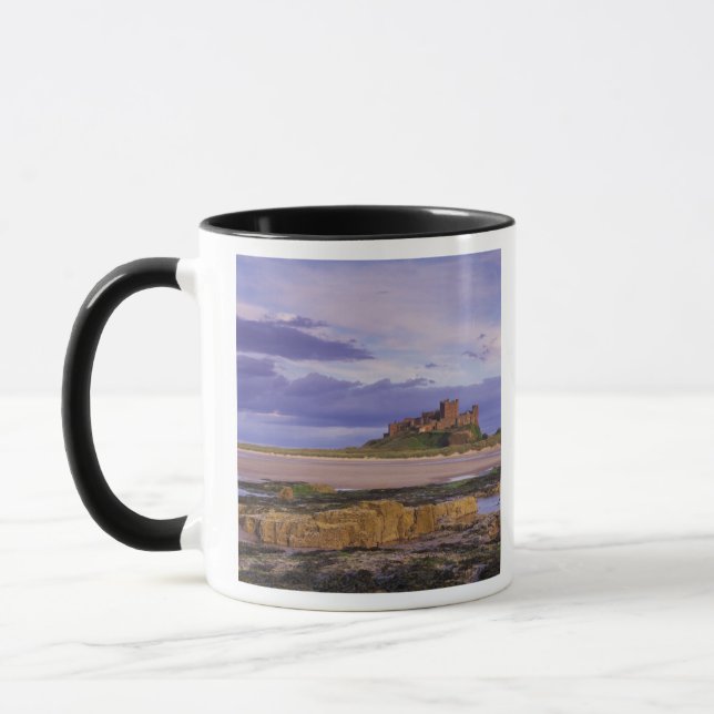 England, Northumberland, Bamburgh slott Mugg (Vänster)