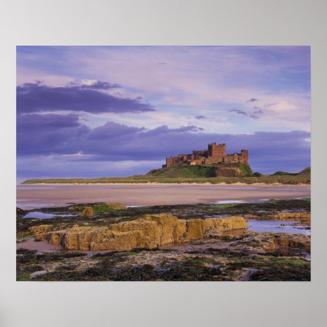 England, Northumberland, Bamburgh slott Poster (Framsidan)