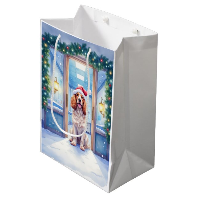 English Cocker Spaniel Nurse Station Santa Hat (Framsidan Vinklad)