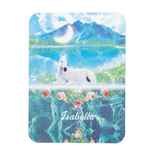 Enhörning i en paradisiskt drömvärld  magnet
