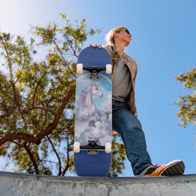 Enhörning i molnen mini skateboard bräda 18,5 cm (Utomhus 1)