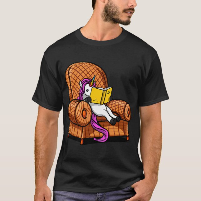 Enhörning Läsande Böcker T Shirt (Framsida)