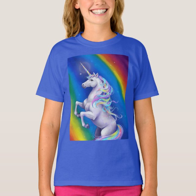 Enhörning med regnbåge t shirt (Framsida)