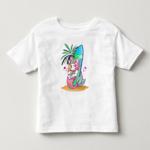Enhörning med surfbräda på stranden t shirt