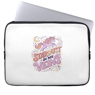 Enhörning Stjärnstoft i Mina Ådror Whimsical Merch Laptop Fodral