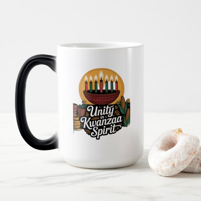 Enighet i Kwanzaa-anda Magisk Mugg (Med munk)