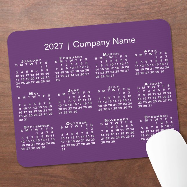 Enkel 2027 Kalendern Företagets Namn Lila Musmatta (Simple 2027 Calendar Company Name Purple Mouse Pad in situ)