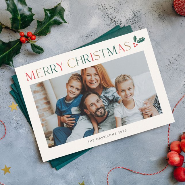 Enkel 2 Foto Färgglad God Jul Julkort (Colorful Merry Christmas Holiday Card with Horizontal Photo and Holly Branch Accent.)