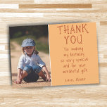 Enkel Anpassningsbar Foto Barn Birthday Tack Kort<br><div class="desc">Tack för ditt kort, Anpassningsbar Photo Barn Birthday. Modern och enkel design. Ett underbart tack på födelsedagen för dina vänner och din familj - tack för dina gåvor, kort och önskemål. Lägg till fotot och anpassa kortet med ditt namn och din text. Underbart som tack för att du fick kort...</div>