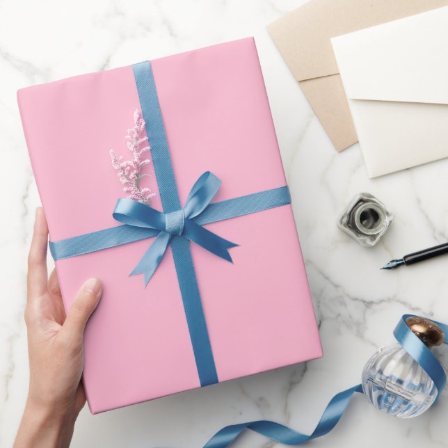 Enkel babyrosa färgnyans presentpapper (Gifting)