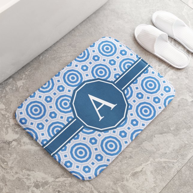 Enkel blå och vit modern geometrisk monogram badrumsmatta (Skapare uppladdad)