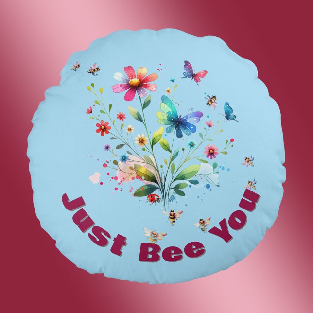 Enkel Blommigt vattenfärg Monogram bi på blått Rund Kudde (Skapare uppladdad)