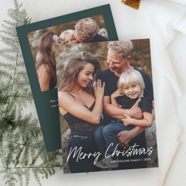 Enkel bokstavsstil God Jul 2 Foto  Julkort (Modern Hand Lettered Merry Christmas 2 Photo Holiday Card.)