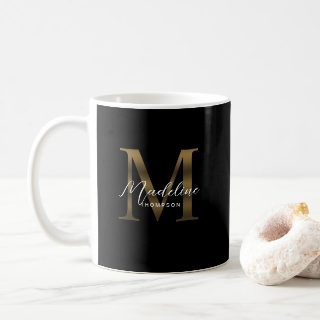Enkel Chic, svart, svart, Guld-monogram Kaffemugg (Med munk)