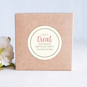 Enkel Cream Whimsical Script Roligt Cute Party Tre Runt Klistermärke