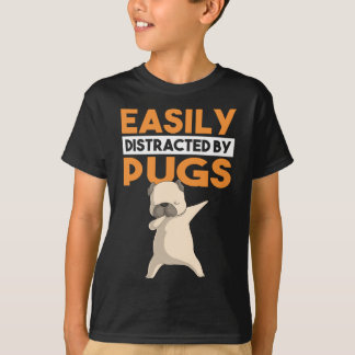 Enkel distraherad av Pugs Funny Pug Hund Dabbing D T Shirt
