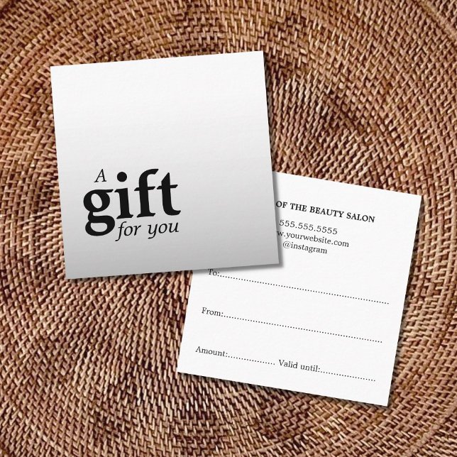 Enkel Elegant Faux Silver Beauty Salon Gift Fyrkantigt Visitkort (Skapare uppladdad)
