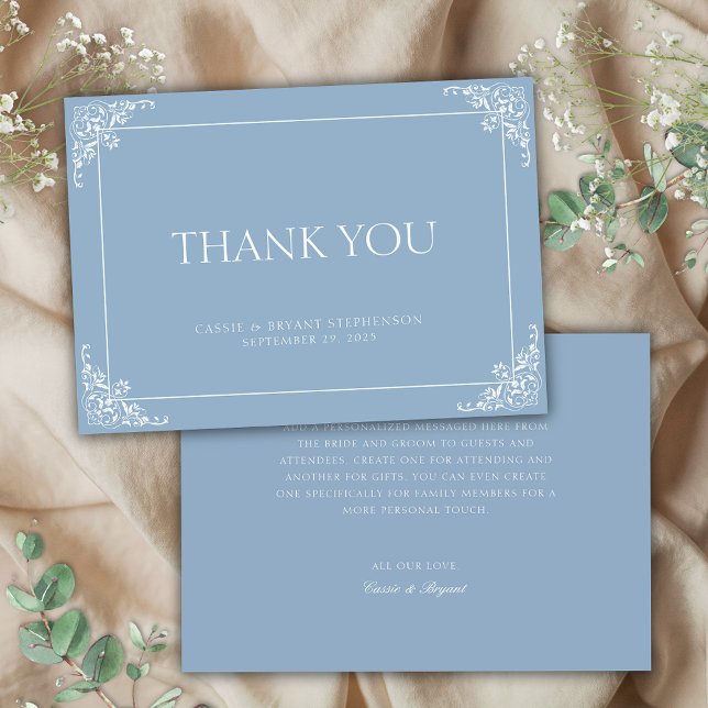 Enkel Elegant Ljusblå beredskap Era Bröllop Tack Kort (elegant simple minimalist dusty blue and white wedding thank you cards with decorative border)
