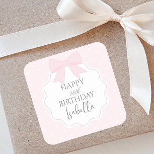 Enkel Elegant Mjuk pastel Rosa Bow Grattis på föde Fyrkantigt Klistermärke