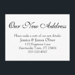 Enkel, Elegant Vår Nya Adress Svart på Vitt Tilläggskort<br><div class="desc">Håll dina vänner och familj uppdaterade med din nya adress med hjälp av dessa enkla och eleganta inklusionskort. En mångsidig anteckning lyder "Vår Nya Adress" högst upp med en vacker, traditionell typsnittsstil. Använd mallfälten för att lägga till alla dina detaljer och anpassa designen för eget bruk. Den svarta texten placerades...</div>