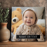 Enkel foto med svart block Färg för text Kakelplatta<br><div class="desc">Du kan använda ett fyrkantigt foto för den här designen. Lägg till namn,  återförening,  år - verkligen all text som passar in i svarta lådor och vit text. Om du behöver justera bilder klickar du på verktyg för att anpassa ändringar.</div>