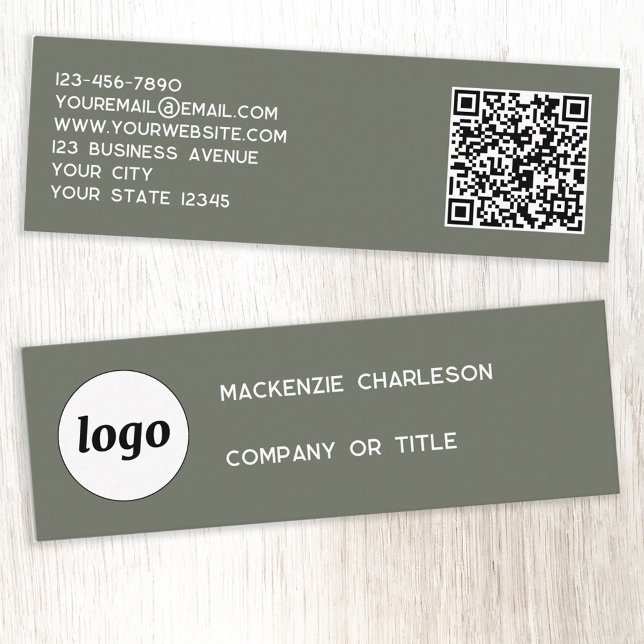 Enkel Grönt för Logotyp och QR-kodsökning Mini Visitkort (Logo QR code with custom text sage green minimalist modern business card)