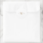Enkel Guld Monogram Bröllop Runt Klistermärke<br><div class="desc">Guld Sticker. Monogram.</div>