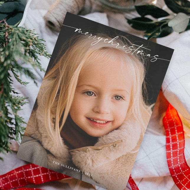 Enkel handskriven julskriptfoto julkort (Modern photo Christmas  holiday card with elegant handwritten script typographic overlay.)