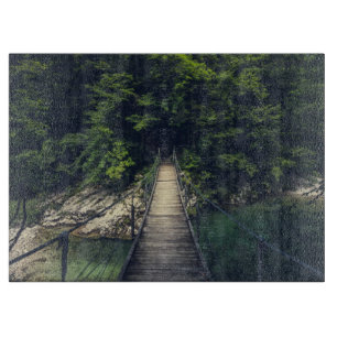 Enkel hängbro över floden Idrijca, Slovenien