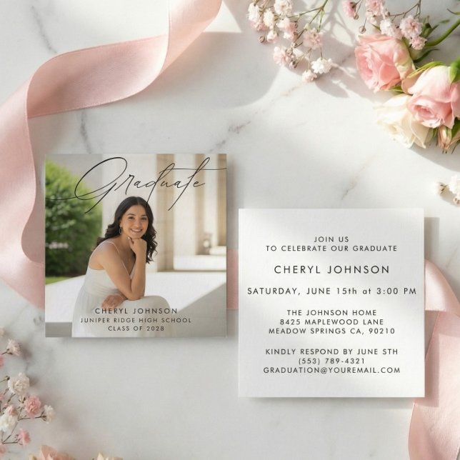 Enkel inbjudningskort med foto för examen till inn (Skapare uppladdad)