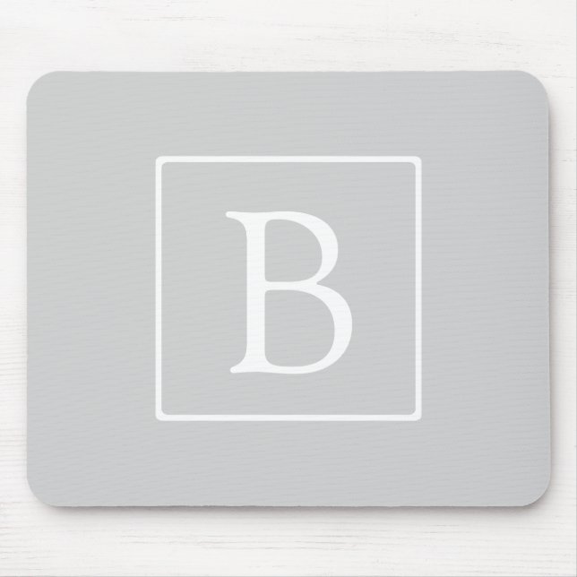 Enkel ljusgrå monogram musmatta (Framsidan)