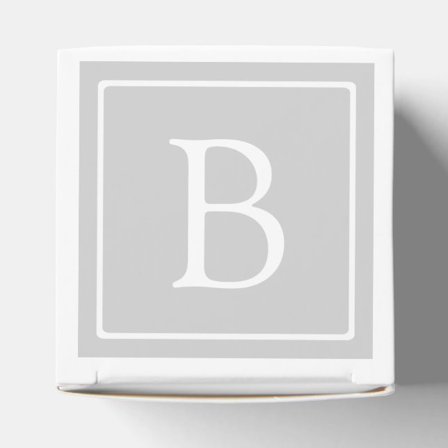 Enkel ljusgrå monogram presentaskar (Överdel)